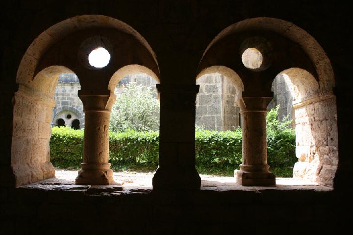 2012-05 Abbaye du Thoronet 009.JPG